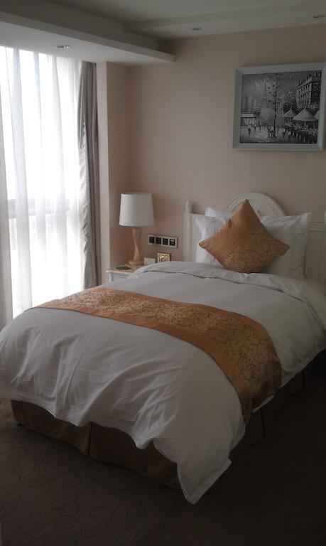 Xi'An Qu Jiang Yin Zuo Hotel Bagian luar foto