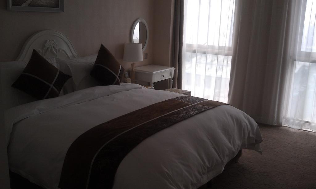 Xi'An Qu Jiang Yin Zuo Hotel Bagian luar foto